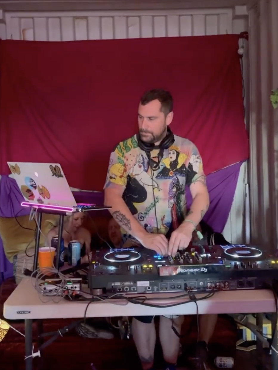 DJ Vito Fun and Photography